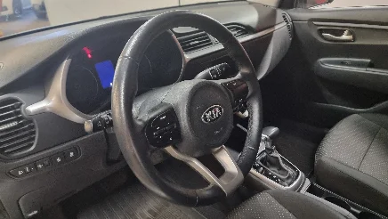 KIA Rio photo-6